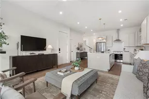 990 Bibbs Circle, Atlanta, GA 30318 - Photo 6