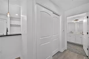 3040 Peachtree Rd NW, Atlanta, GA 30305 - Photo 8
