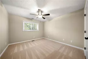 2293 Chimney Springs Dr, Marietta, GA 30062 - Photo 18