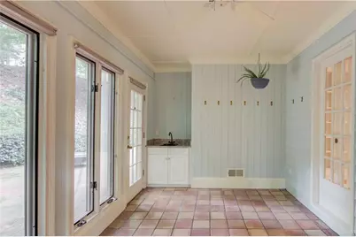 9620 River Lake Drive, Roswell, GA 30075 - Photo 16