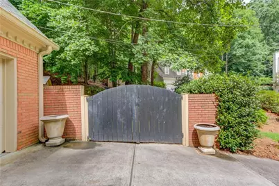 9620 River Lake Drive, Roswell, GA 30075 - Photo 58