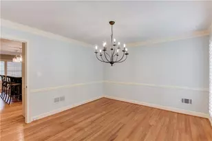 9620 River Lake Dr, Roswell, GA 30075 - Photo 10