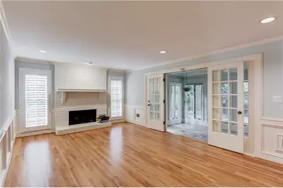 9620 River Lake Drive, Roswell, GA 30075 - Photo 12