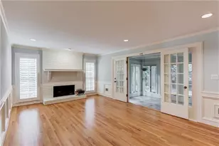 9620 River Lake Dr, Roswell, GA 30075 - Photo 12
