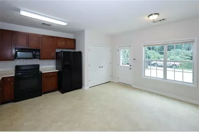 7705 Commerce Court, Riverdale, GA 30296 - Photo 8