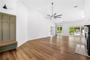 1525 Keystone Dr, Suwanee, GA 30024 - Photo 14