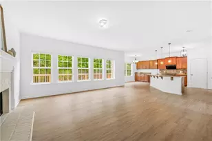 4017 Wyndam Hill Dr, Suwanee, GA 30024 - Photo 14