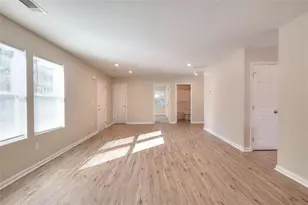 407 Wall St, Monroe, GA 30655 - Photo 10