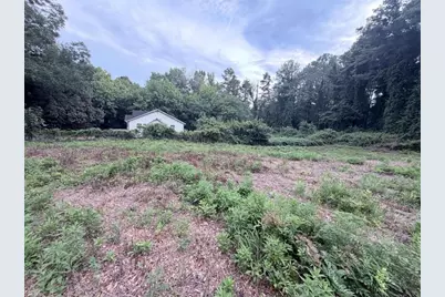 879 S Hairston Road S, Stone Mountain, GA 30088 - Photo 6