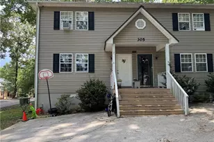 305 Townview Dr, Cleveland, GA 30528 - Photo 1