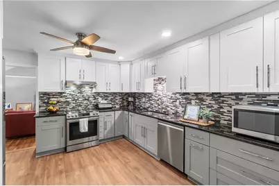 657 Cole Drive SW, Lilburn, GA 30047 - Photo 12