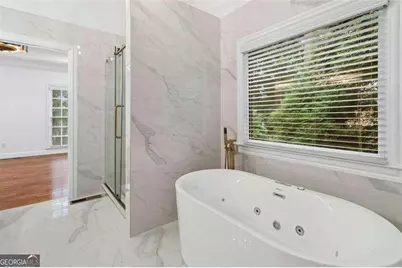 1711 Summit Glen Lane, Atlanta, GA 30329 - Photo 4