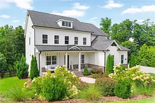 16270 Grand Litchfield Dr, Roswell, GA 30075 - Photo 4