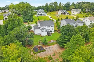 16270 Grand Litchfield Dr, Roswell, GA 30075 - Photo 82