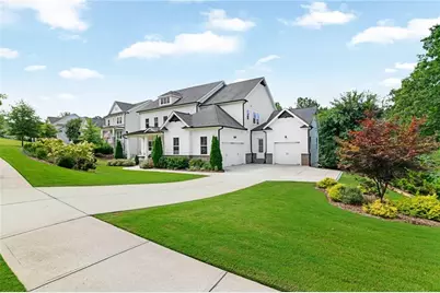 16270 Grand Litchfield Drive, Roswell, GA 30075 - Photo 2