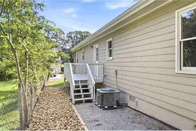 188 Poplar Street, Buford, GA 30518 - Photo 28