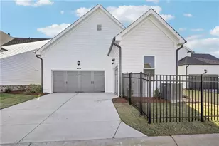 527 Godfrey Dr, Cumming, GA 30040 - Photo 6