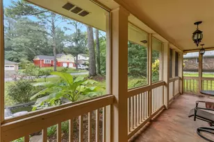 4493 Cherie Glen Trail, Stone Mountain, GA 30083 - Photo 4