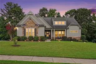 185 Oakleigh Manor Dr, Fayetteville, GA 30215 - Photo 2