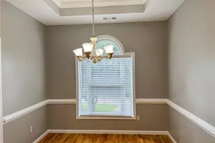 522 Morgan Ct, Hampton, GA 30228 - Photo 2