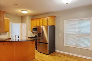 522 Morgan Ct, Hampton, GA 30228 - Photo 4