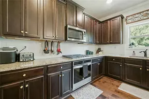 905 Maple Creek Ct, Loganville, GA 30052 - Photo 14