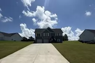 345 Kodiak Rd, Carrollton, GA 30117 - Photo 2