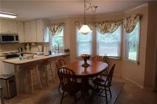 285 Mosby Woods Dr, Newnan, GA 30265 - Photo 10