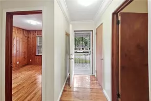2798 Dearwood Dr SW, Atlanta, GA 30315 - Photo 2