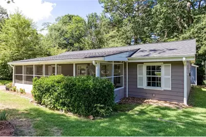 2880 Hall Drive SE, Smyrna, GA 30082 - Photo 2