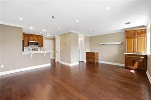300 Johnson Ferry Rd, Sandy Springs, GA 30328 - Photo 10