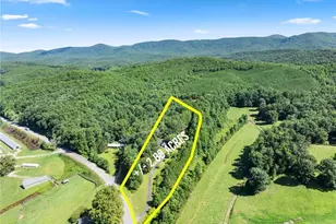 9724 Elliott Family Pkwy, Dawsonville, GA 30534 - Photo 2