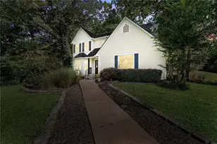 9724 Elliott Family Pkwy, Dawsonville, GA 30534 - Photo 8
