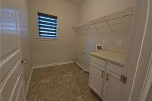 7521 Mourning Dove Way, Flowery Branch, GA 30542 - Photo 10