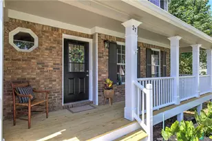 27 Carrington Trce NE, Cartersville, GA 30121 - Photo 2