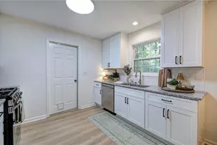 27 Carrington Trce NE, Cartersville, GA 30121 - Photo 14