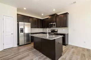 4950 Elm Brook Dr, Atlanta, GA 30349 - Photo 4