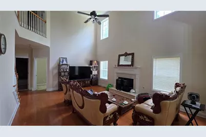 4060 Suwanee Bend Drive, Suwanee, GA 30024 - Photo 2