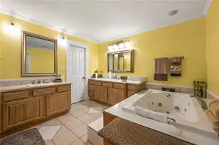 476 S Susan Creek Dr, Stone Mountain, GA 30083 - Photo 16