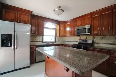 3310 Chastain Crossing, Marietta, GA 30066 - Photo 2