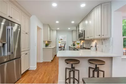 5004 Mountclaire Road, Tucker, GA 30087 - Photo 14