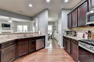 5880 Vista Brook Dr, Suwanee, GA 30024 - Photo 18