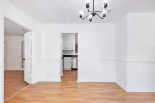 919 Country Oaks Ct, Lawrenceville, GA 30044 - Photo 10