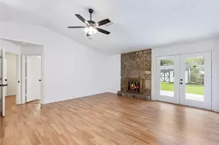 919 Country Oaks Ct, Lawrenceville, GA 30044 - Photo 16