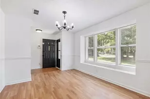 919 Country Oaks Ct, Lawrenceville, GA 30044 - Photo 8
