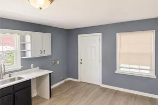 1962 Pine Oak Dr SW, Atlanta, GA 30310 - Photo 8