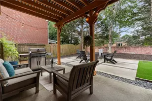 2751 Vinings Oak Dr SE, Atlanta, GA 30339 - Photo 20