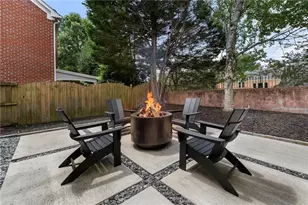 2751 Vinings Oak Dr SE, Atlanta, GA 30339 - Photo 36