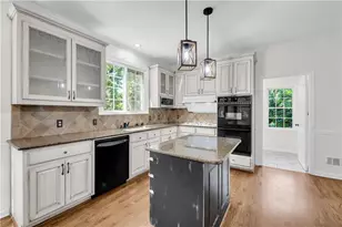 4910 Red Robin Ridge, Johns Creek, GA 30022 - Photo 14