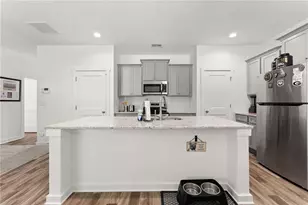 70 Edith Ct, Statham, GA 30666 - Photo 16